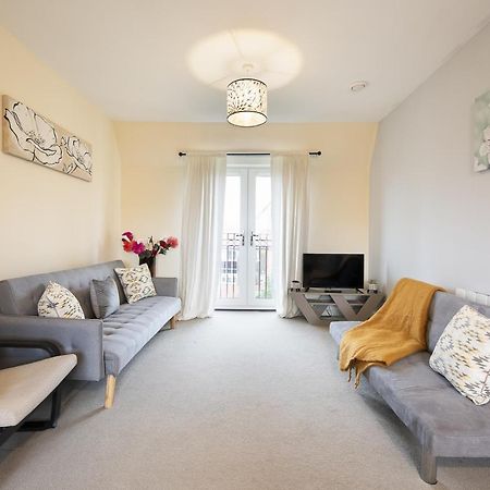 Inaras Place Aylesbury  Εξωτερικό φωτογραφία