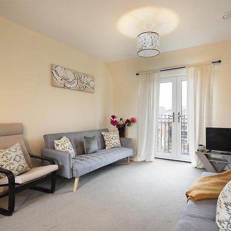 Inaras Place Aylesbury  Εξωτερικό φωτογραφία